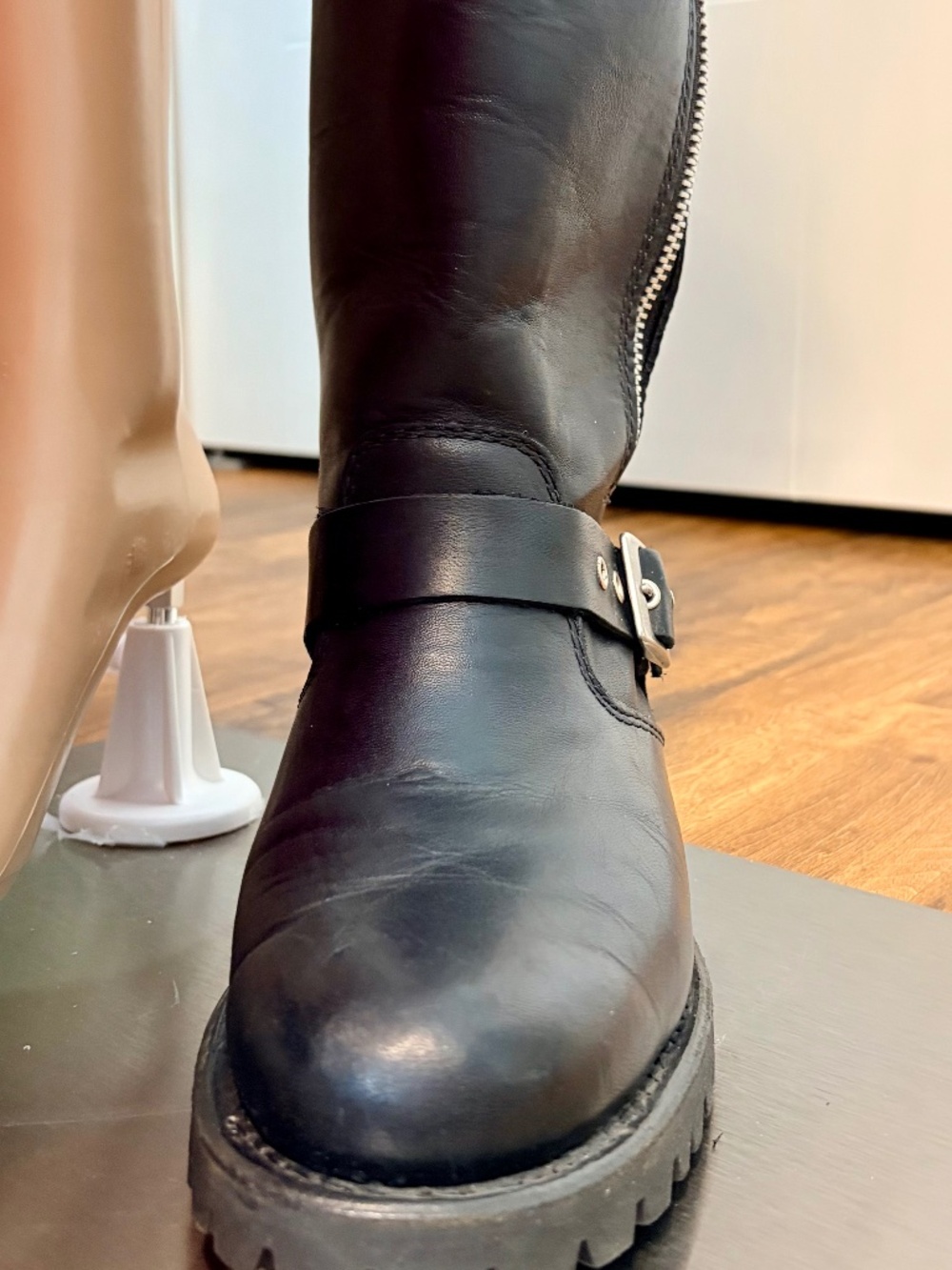 Red Wing leather boots - Picture 3 of 10